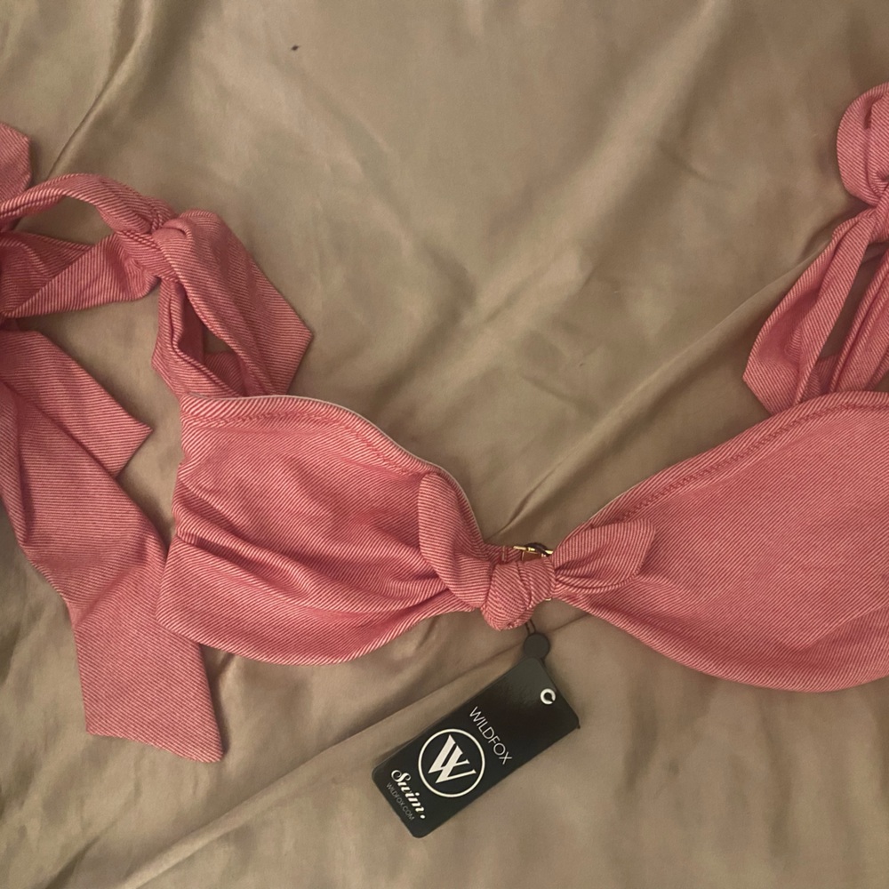 WILDFOX bikini top brand new with tags